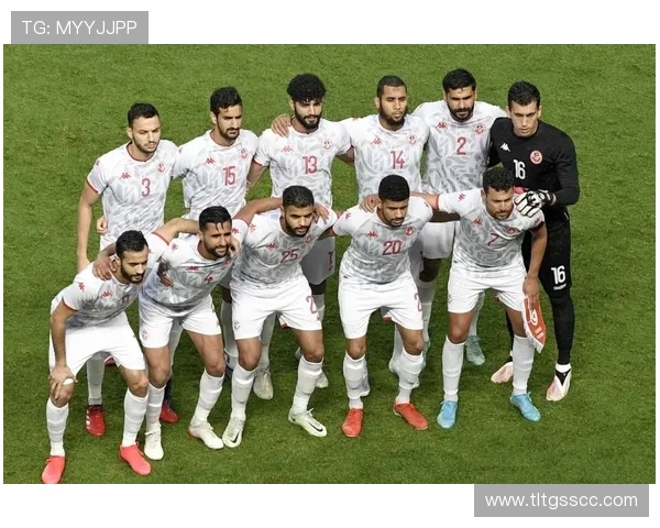 国足再创佳绩全队齐心协力奋战九十分钟赢得关键胜利